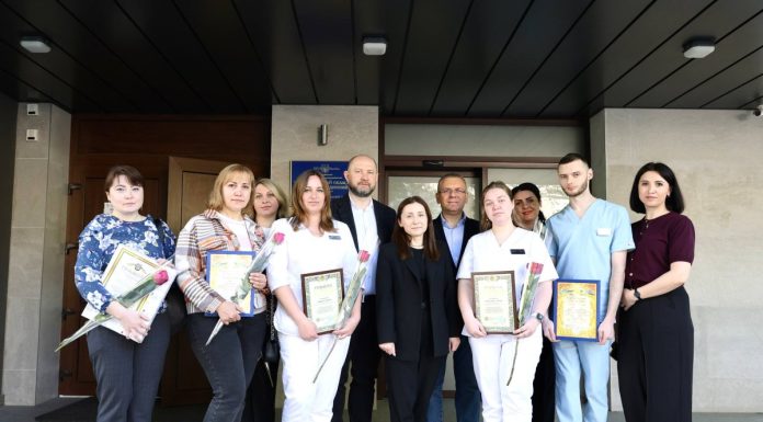 Валентин Соколюк привітав медичних сестер ХОССЦ