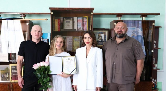Віолета Лабазюк привітала чемпіонку України з вільної боротьби Оксану Москальову