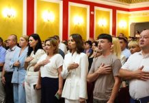 Випуск бакалаврів у Хмельницькому університеті управління та права імені Леоніда Юзькова