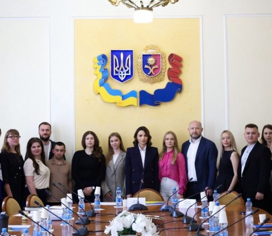 Консультативна рада з питань молодіжної політики презентувала нові ініціативи для розвитку Хмельниччини