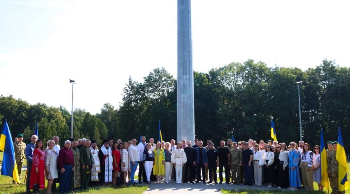 Державність, за яку борються покоління