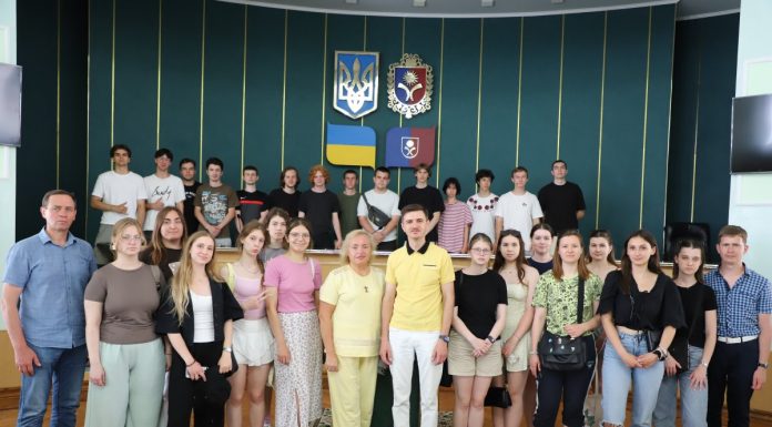 Студенти Київського національного університету імені Тараса Шевченка ознайомилися з діяльністю обласної ради