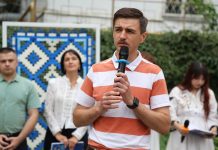 1540 випускників Хмельницького національного університету отримали дипломи бакалавра