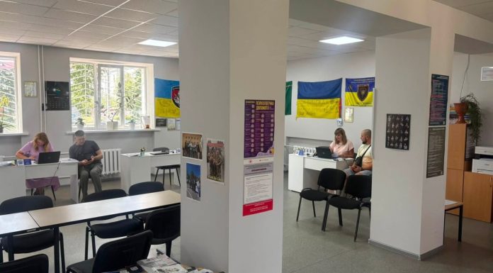 Фахівці із супроводу ветеранів війни та демобілізованих осіб: підтримка, яка поруч