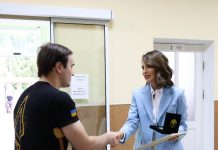 Подякували військовим та медикам