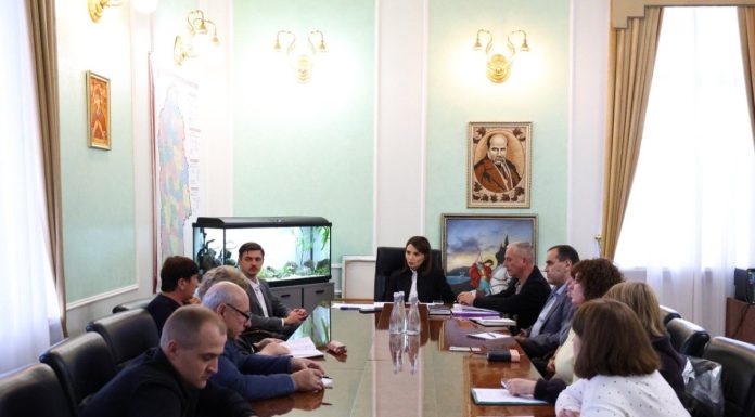 Професійна освіта Хмельниччини: сім закладів перейшли у спільну власність громад