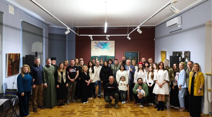 «Гідність, загартована війною». Презентовано унікальний фотопроєкт