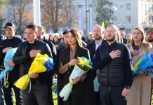 У Хмельницькому вшанували полеглих Захисників і Захисниць України