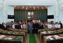 Турбота про інших – їхня повсякденна праця: працівників соціальної сфери привітали з професійним днем